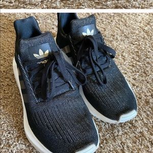 Adidas Swift Running Sneakers size 71/2
